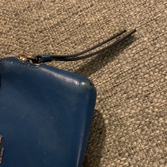 Genuine leather Coach wristlet - Picture 9 of 12